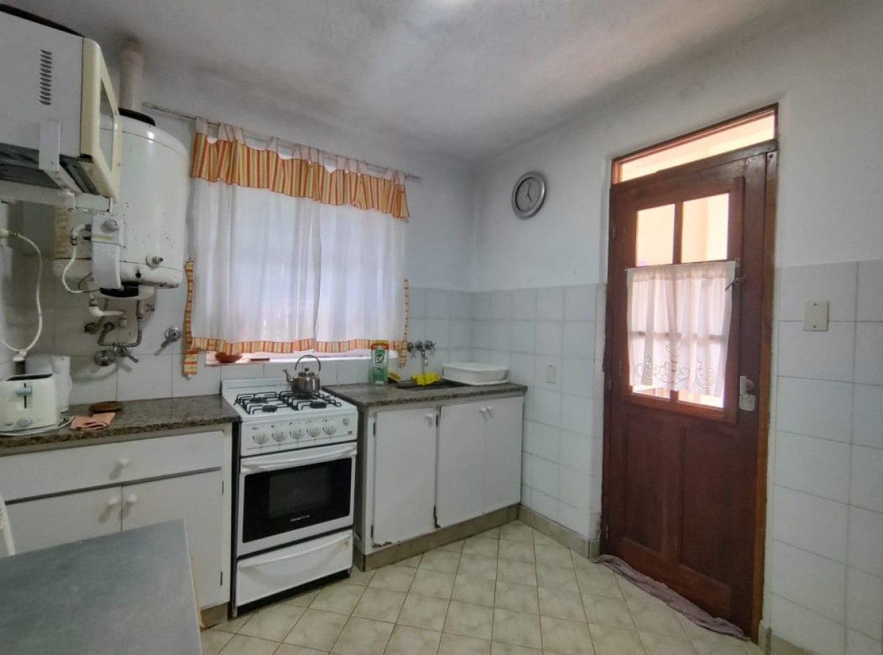 Casa en lote comercial Pinamar